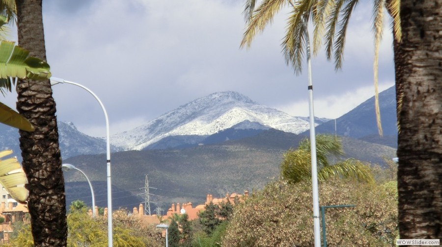 Schnee in den Bergen