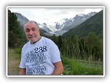 29-Im Hintergrund Piz Palü mit dem Piz Bernina