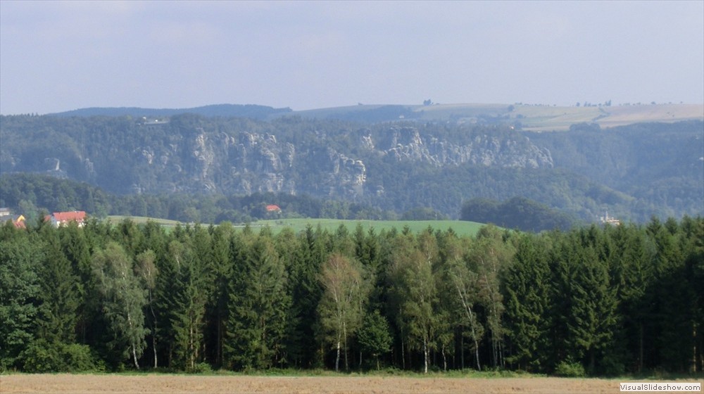 13-Blick auf die Felsen um die Bastei